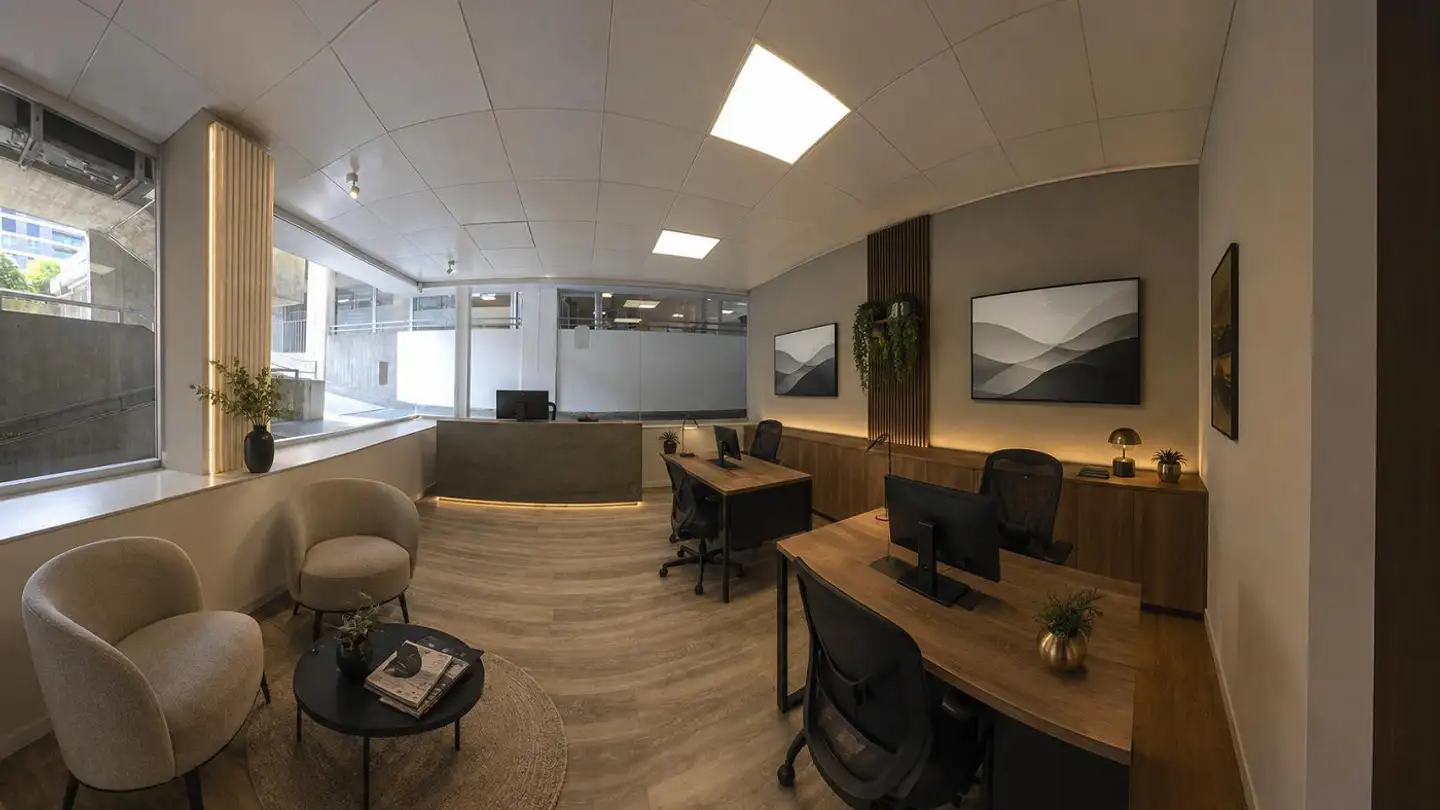 Commercial à louer - Via San Salvatore 2, 6900 Paradiso