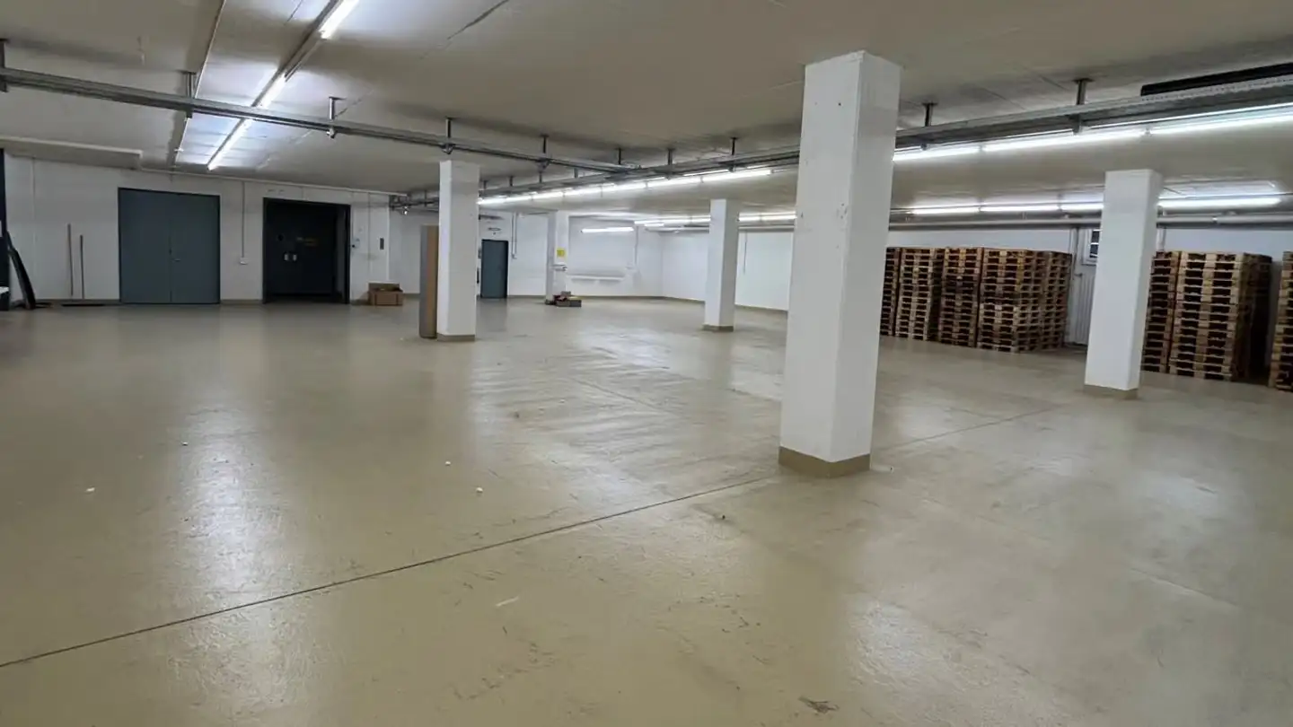 Storage space for rent - Im Hölderli 10, 8405 Winterthur