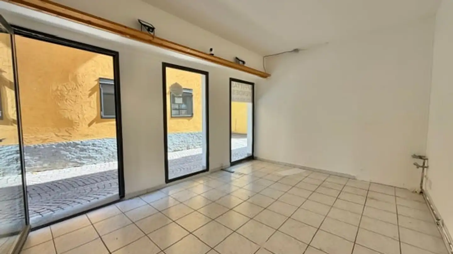 Commerciale in affitto - Via Beato Pietro Berno 9, 6612 Ascona