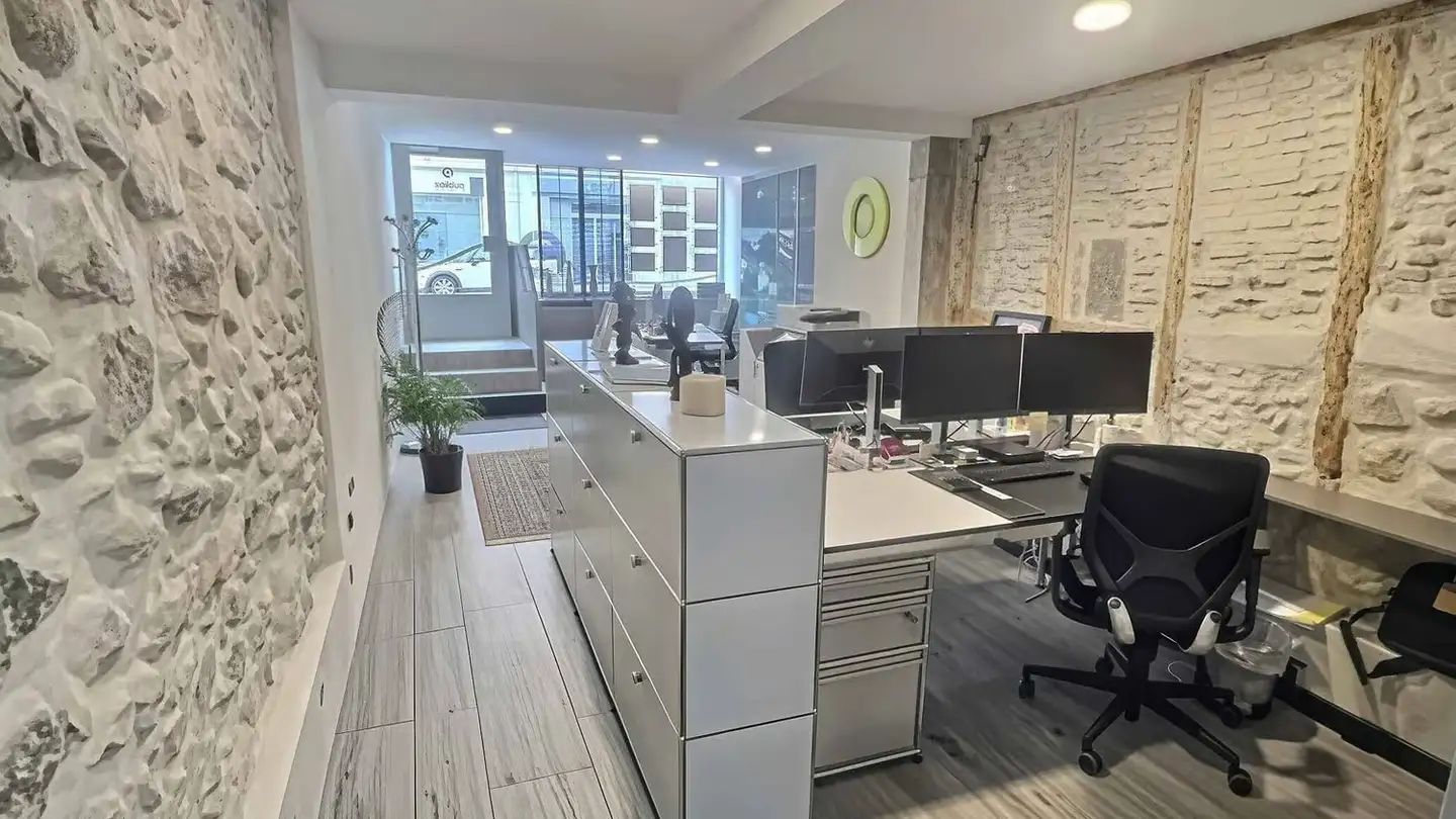Bureau à louer - Grand-Rue 35, 1180 Rolle