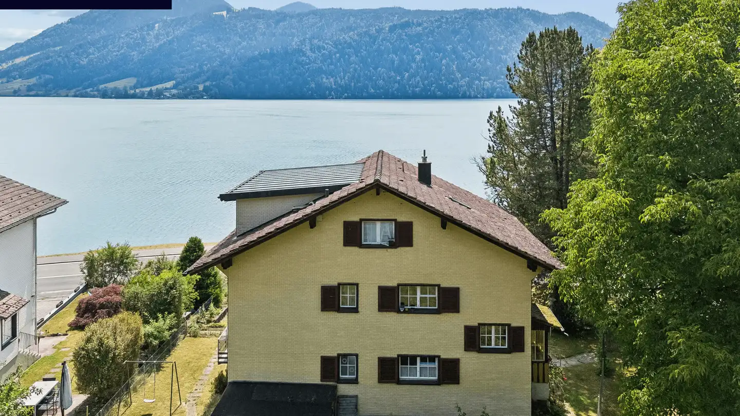Mehrfamilienhaus kaufen - 6315 Oberägeri