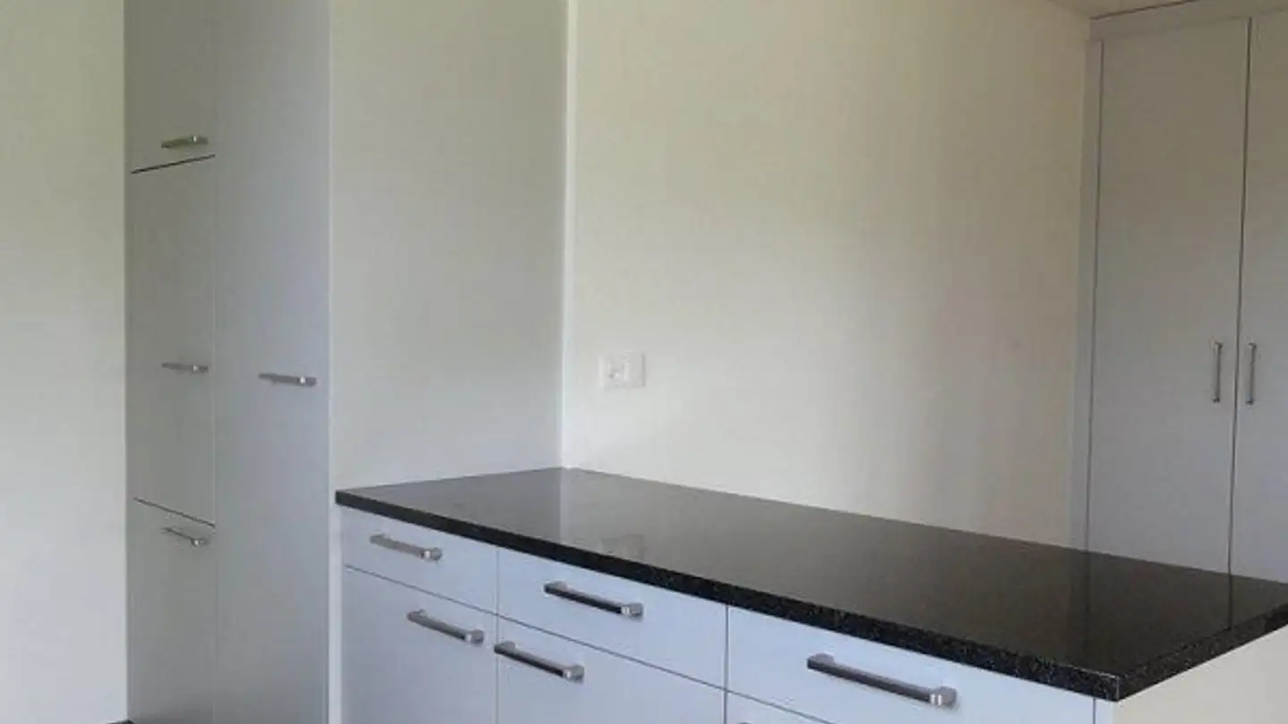 Appartamento in affitto - Route De Brügg / Brüggstrasse 83, 2503 Biel/Bienne - Foto 3