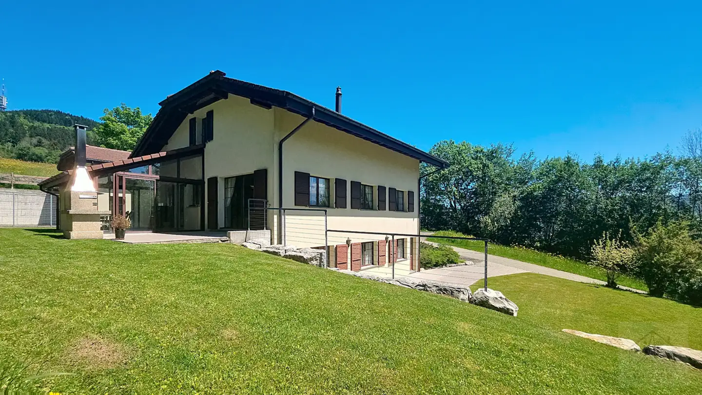 Single house for sale - 1642 Sorens