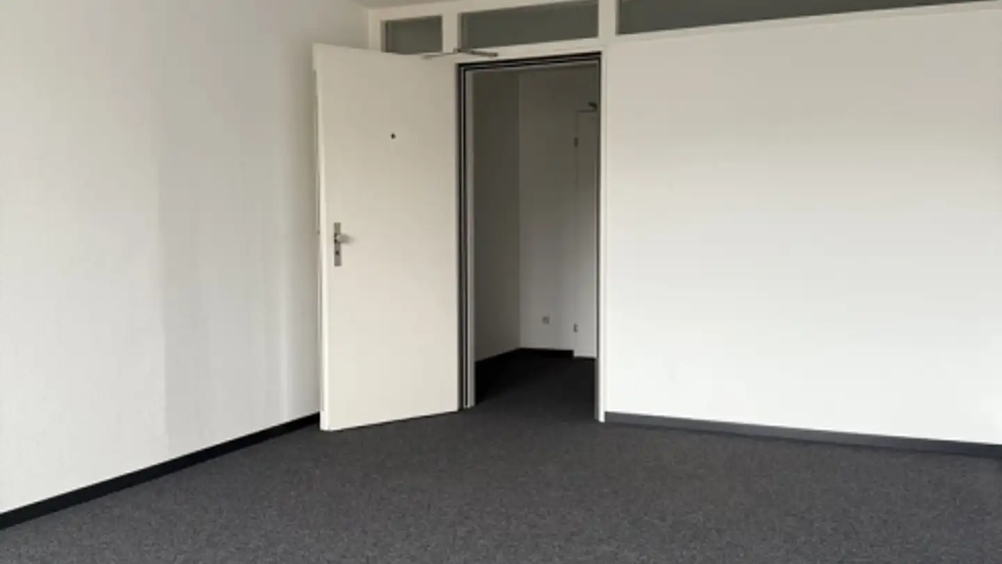 Bürofläche mieten - Bahnhofstrasse 28, 4242 Laufen