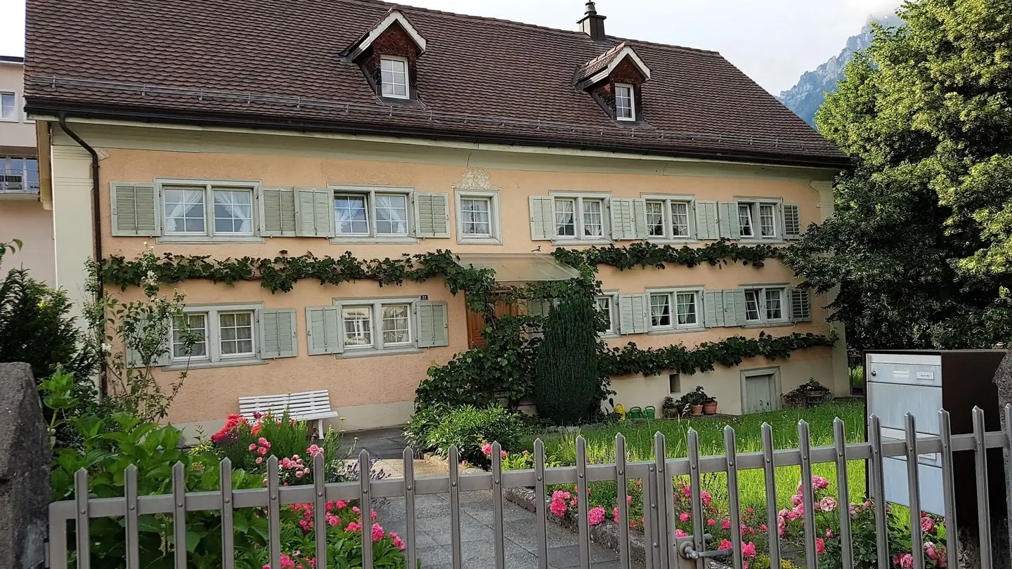 Immeuble résidentiel à louer - Marktstrasse, 8890 Flums