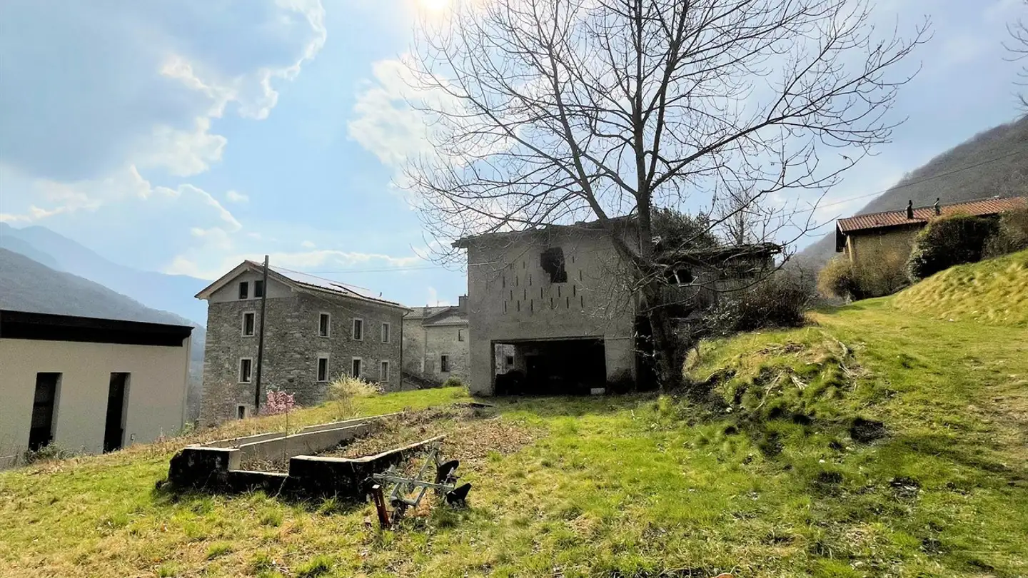 Constructible plot for sale - 6822 Arogno - Photo 2