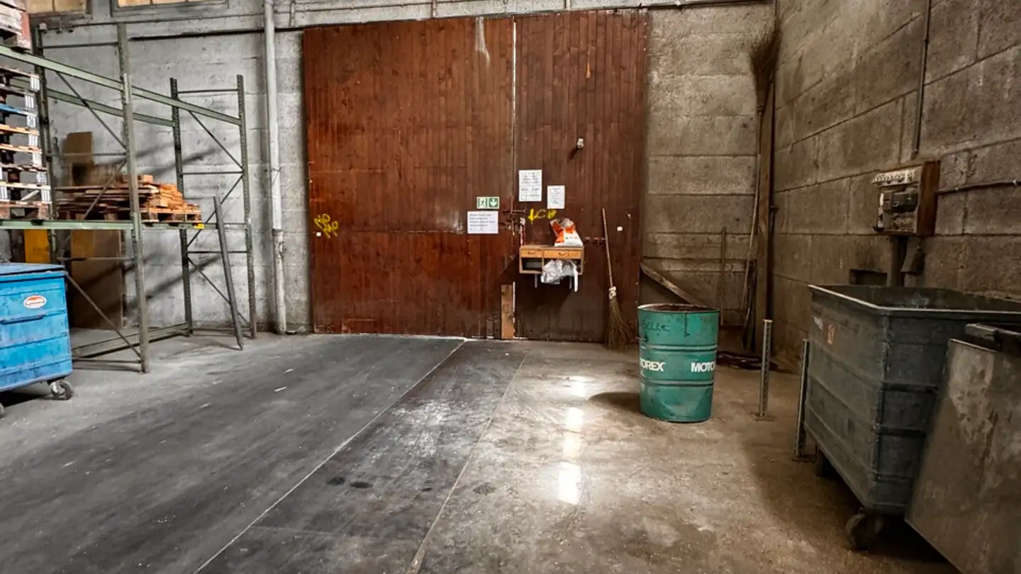 Espace de stockage à louer - Route De Bussy 10, 1482 Cugy FR - Photo 4