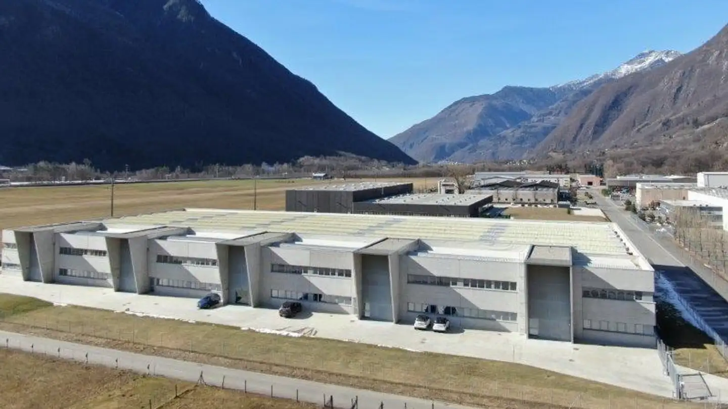 Office space for rent - Via La Monda 28, 6534 S. Vittore