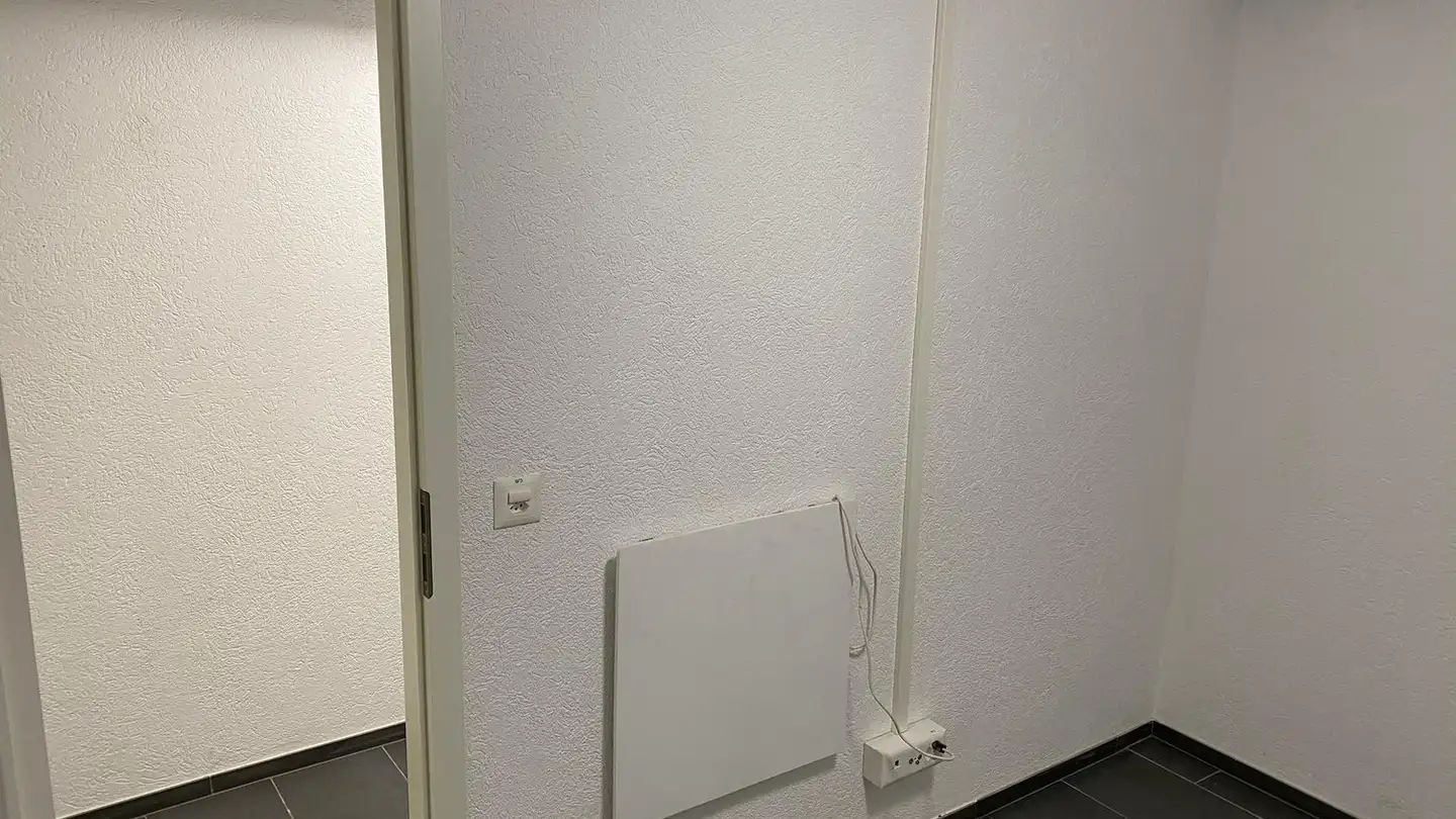 Atelier à louer - Tulpenweg 9, 4852 Rothrist