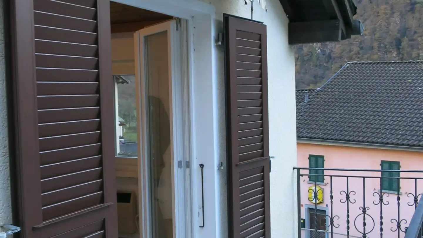 Einfamilienhaus kaufen - 6537 Grono - Foto 4