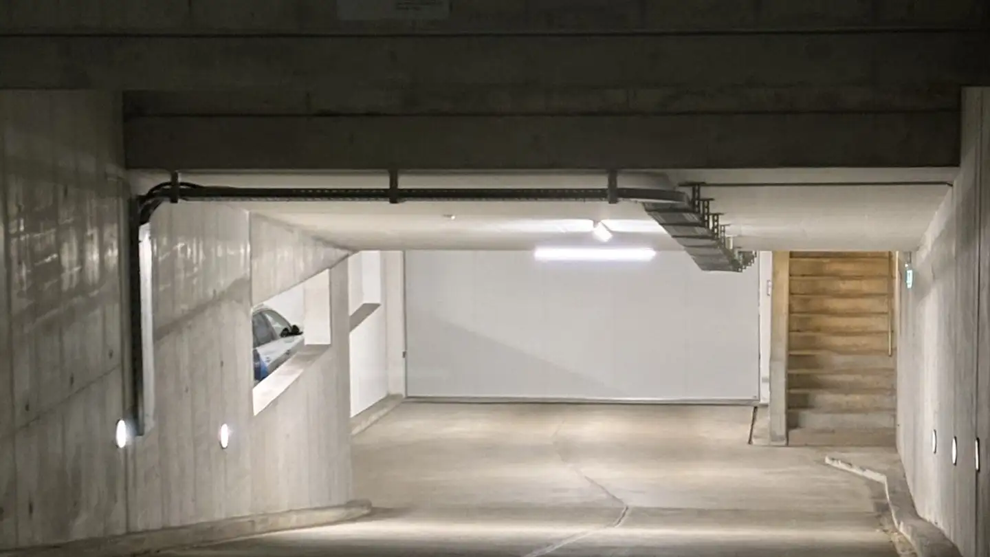 Parcheggio esterno in affitto - Tumbelenstrasse 60, 8330 Pfäffikon ZH - Foto 3