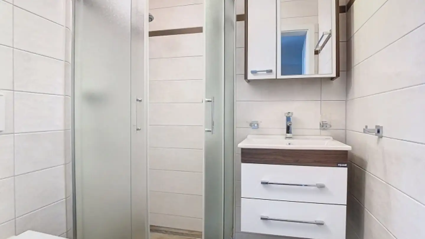 Apartment for rent - Rue De La Motte 1, 1545 Chevroux - Photo 3