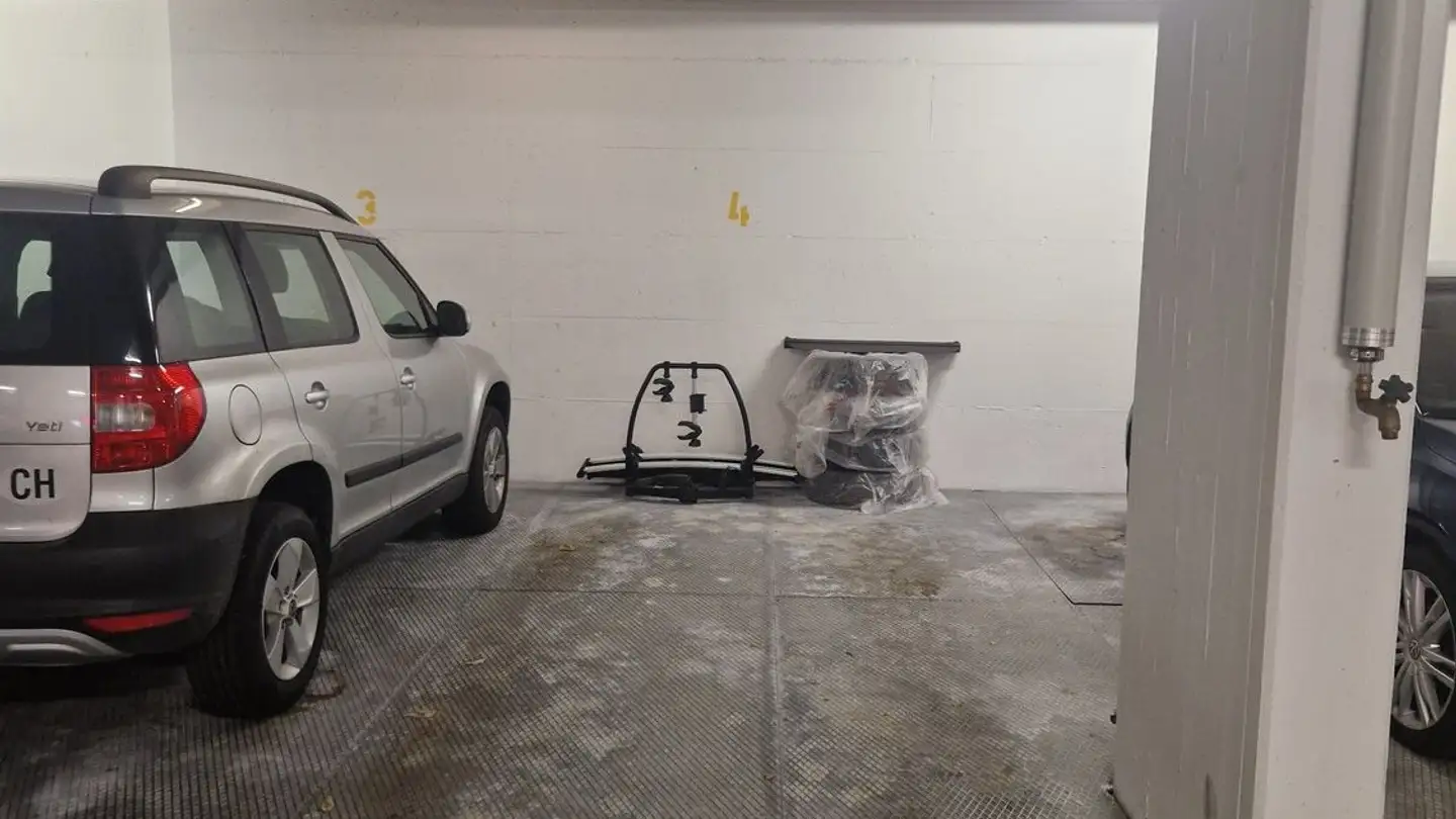 Outdoor parking space for rent - Witikonerstrasse 54, 8032 Zürich