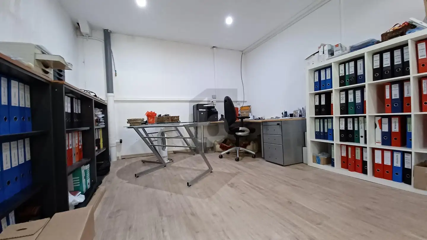 Shop for rent - 5275 Etzgen - Photo 2