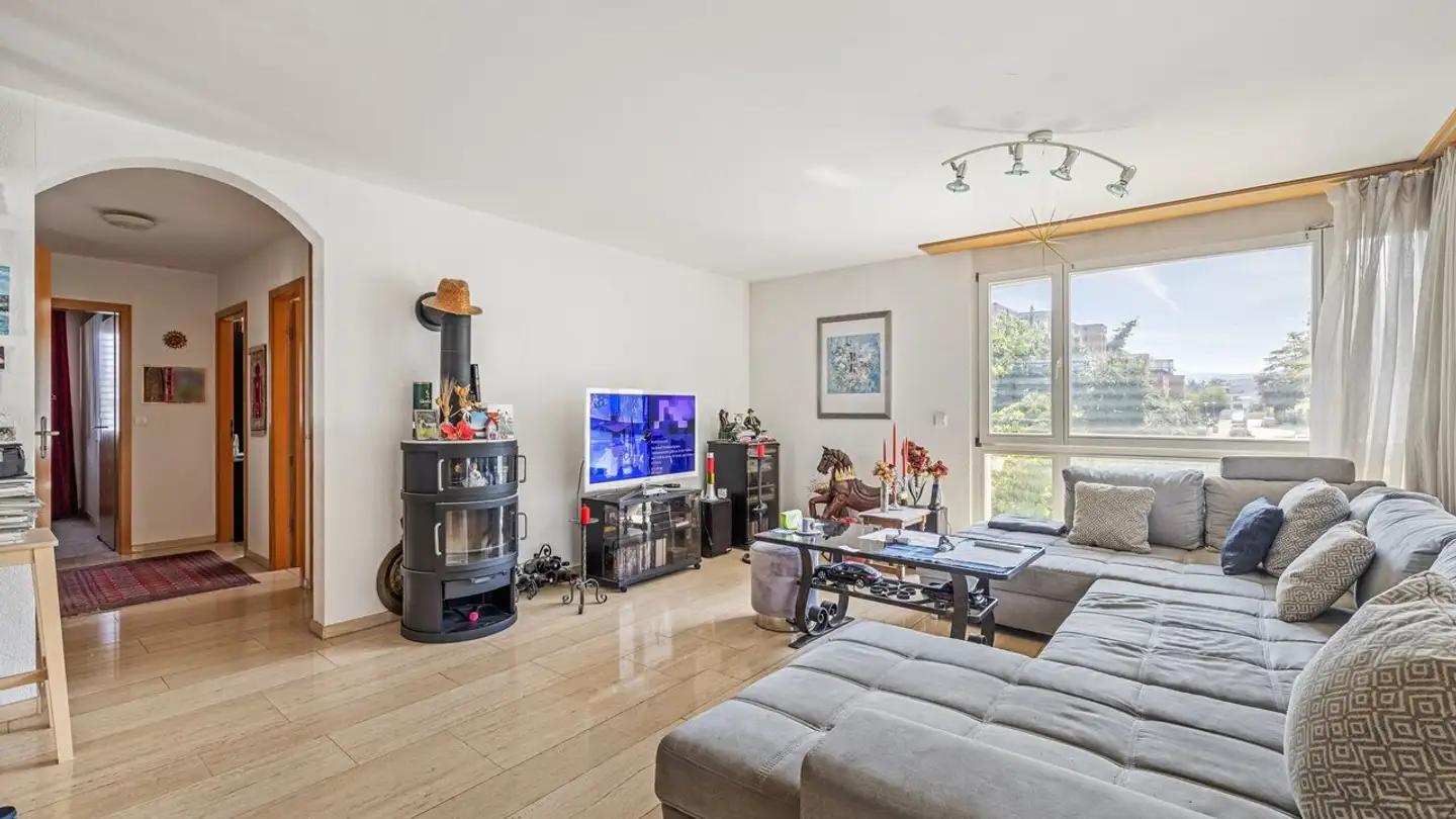 Edificio residenziale in vendita - 4153 Reinach BL - Photo 2