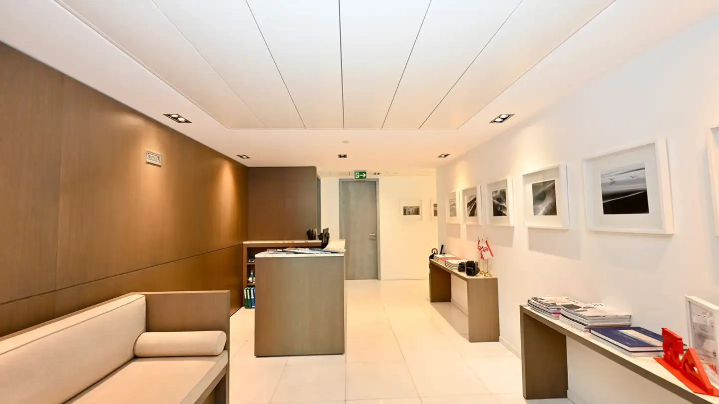 Spazio ufficio in vendita - Riva Paradiso 2, 6900 Paradiso - Photo 3