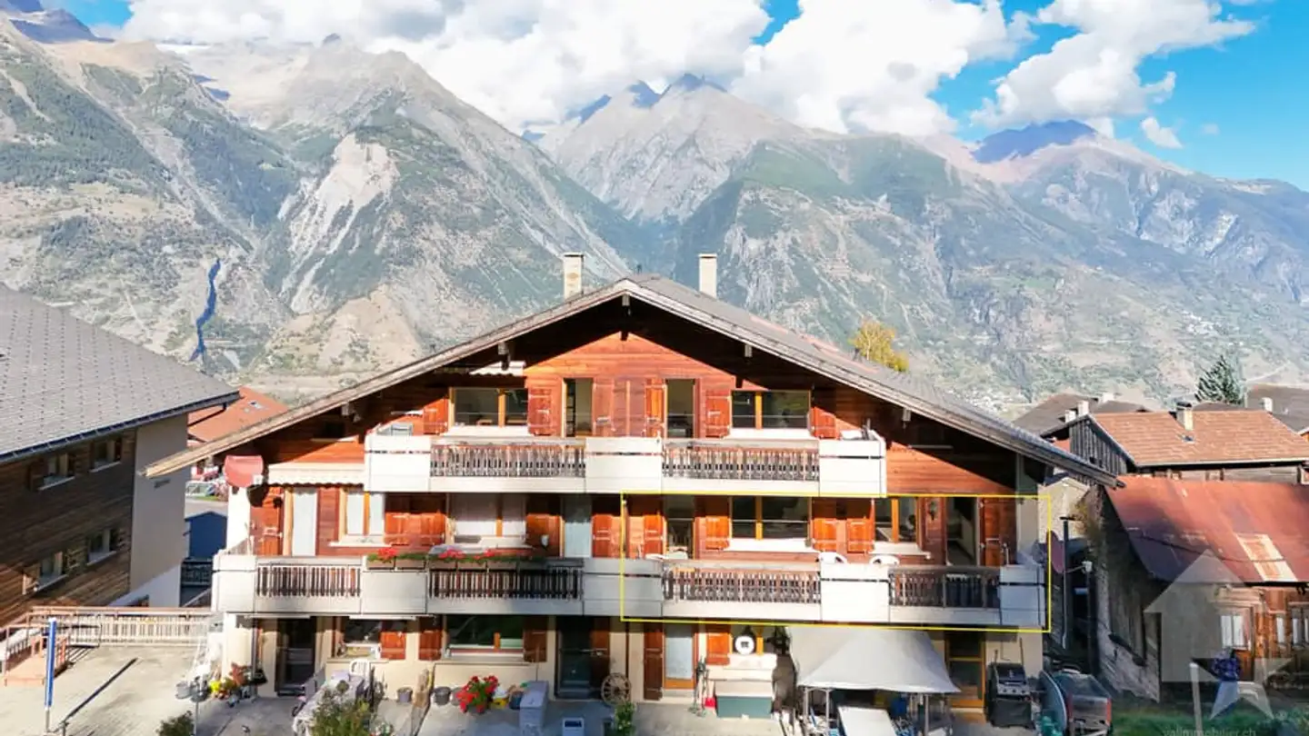 Apartment for sale - 3943 Eischoll