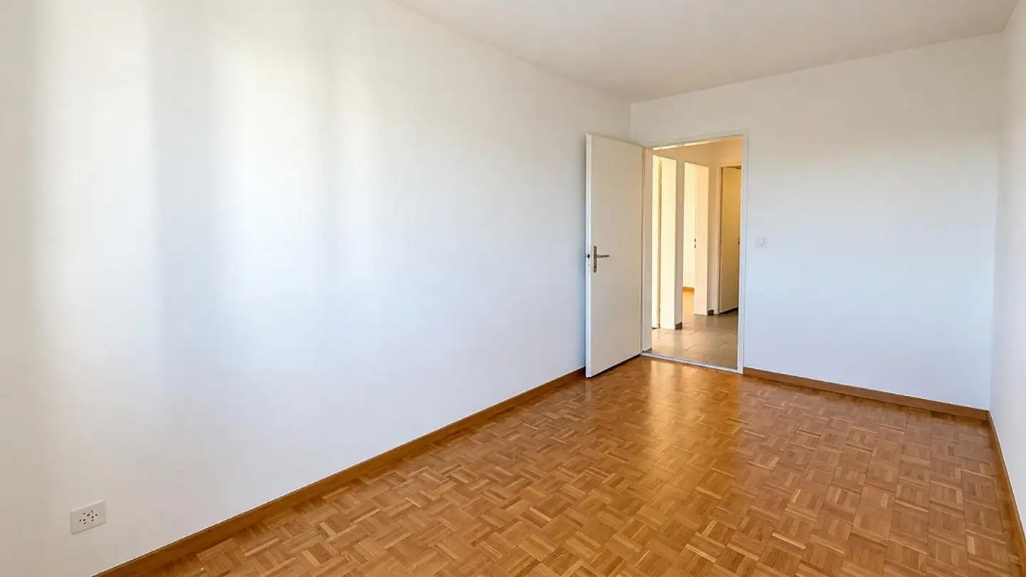 Wohnung mieten - Sindelenstrasse 10, 8340 Hinwil - Foto 4
