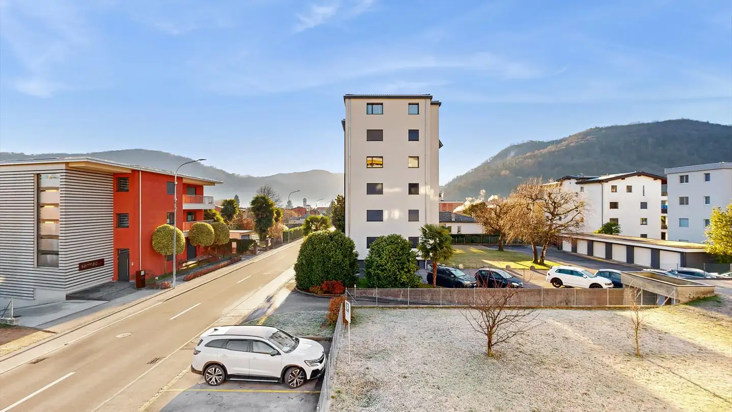 Appartement à louer - Via Stazione 51, 6987 Caslano