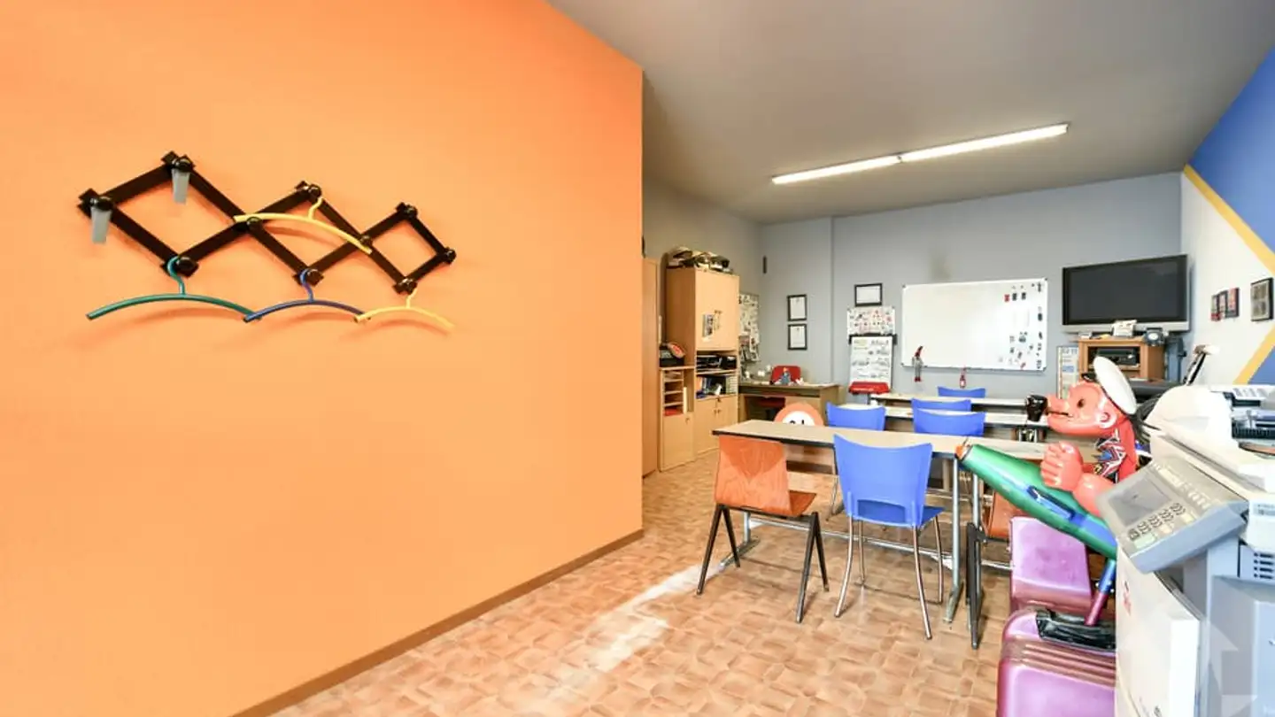 Residential building for sale - 1926 Fully - Photo 4