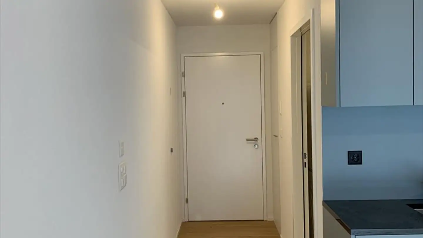 Studio for rent - Rue De La Poste 1, 1920 Martigny - Photo 4