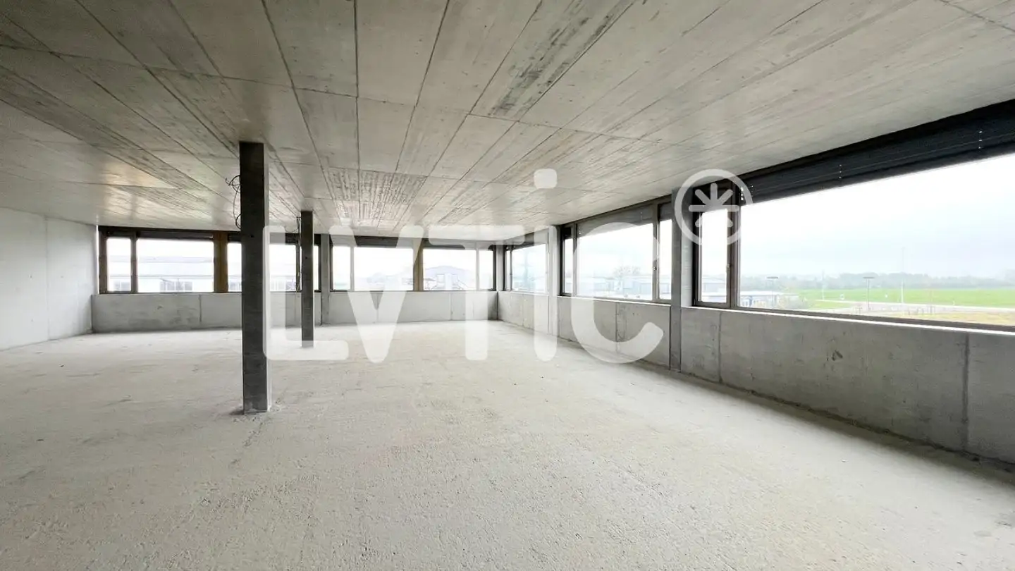 Spazio ufficio in affitto - 1566 St-Aubin FR