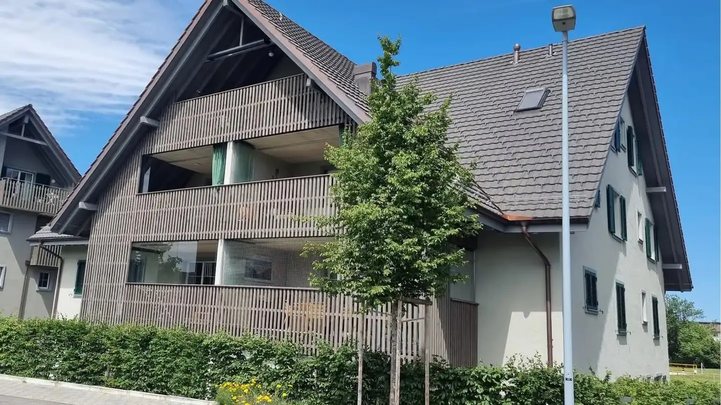 Dachgeschosswohnung kaufen - Wolserstrasse 26, 8912 Obfelden