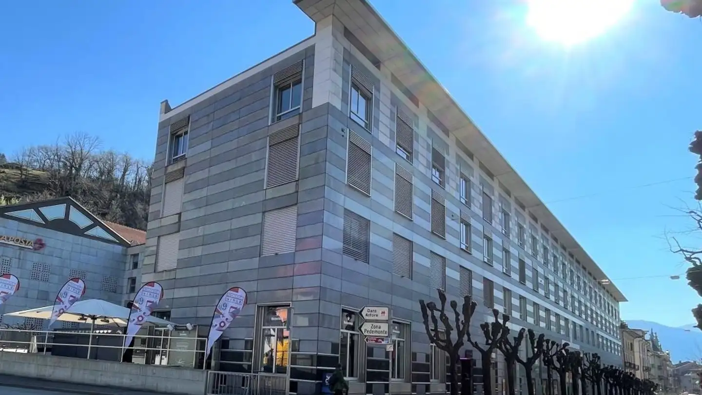 Geschäft mieten - Viale Stazione 18, 6500 Bellinzona