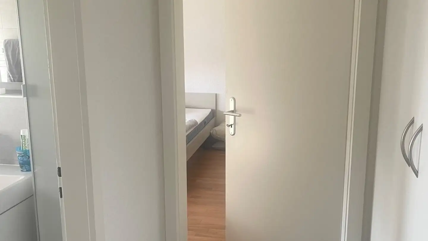 Wohnung mieten - Rue Pierre-De-Vingle 24, 2000 Neuchâtel - Foto 3