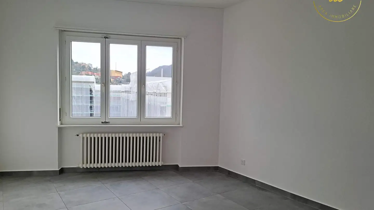 Wohnung mieten - 6830 Chiasso - Foto 2