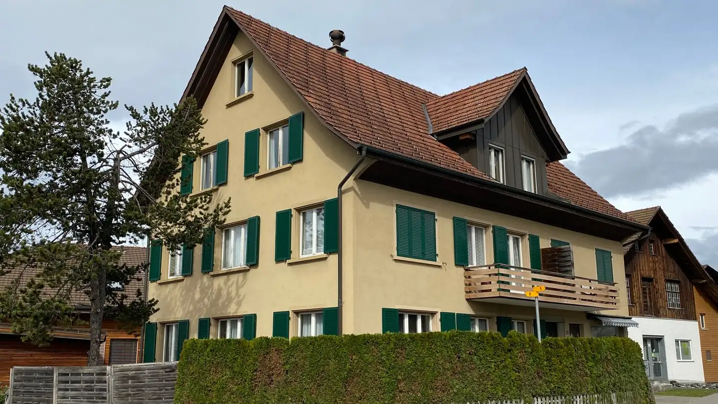 Dachgeschosswohnung mieten - Hauptstrasse 172, 5732 Zetzwil