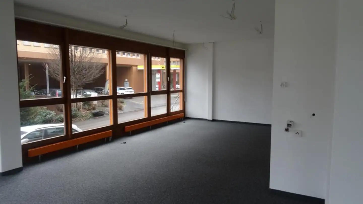 Office space for rent - Alte Steinhauserstrasse 21, 6330 Cham - Photo 3