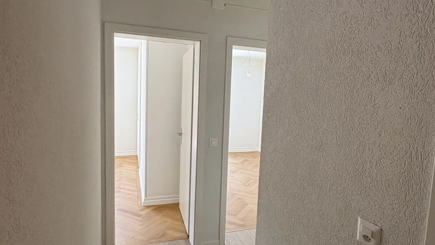 Attic flat for rent - Grand-Rue 23, 1337 Vallorbe - Photo 4