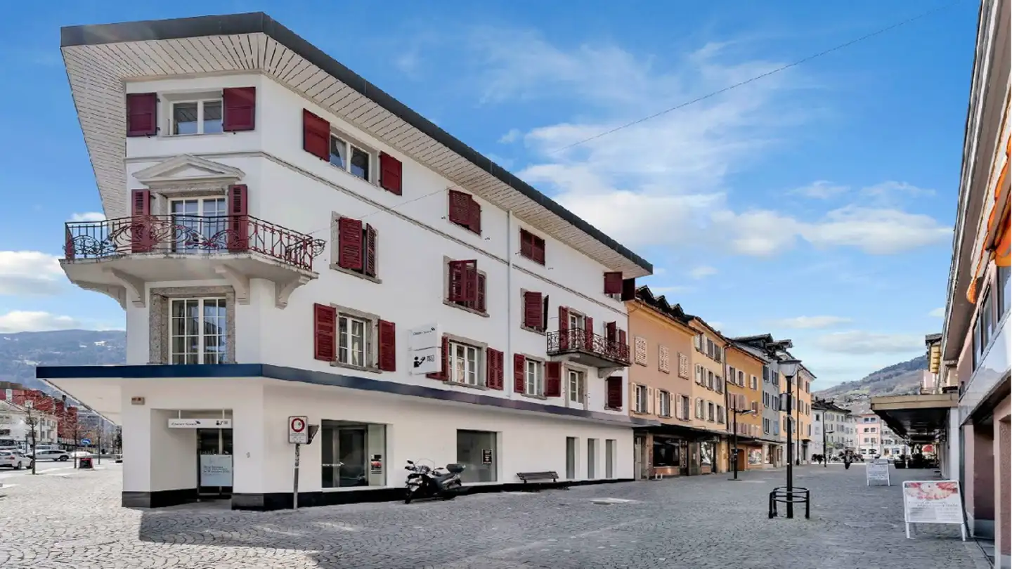 Commercial à louer - Avenue De La Gare 8, 1870 Monthey