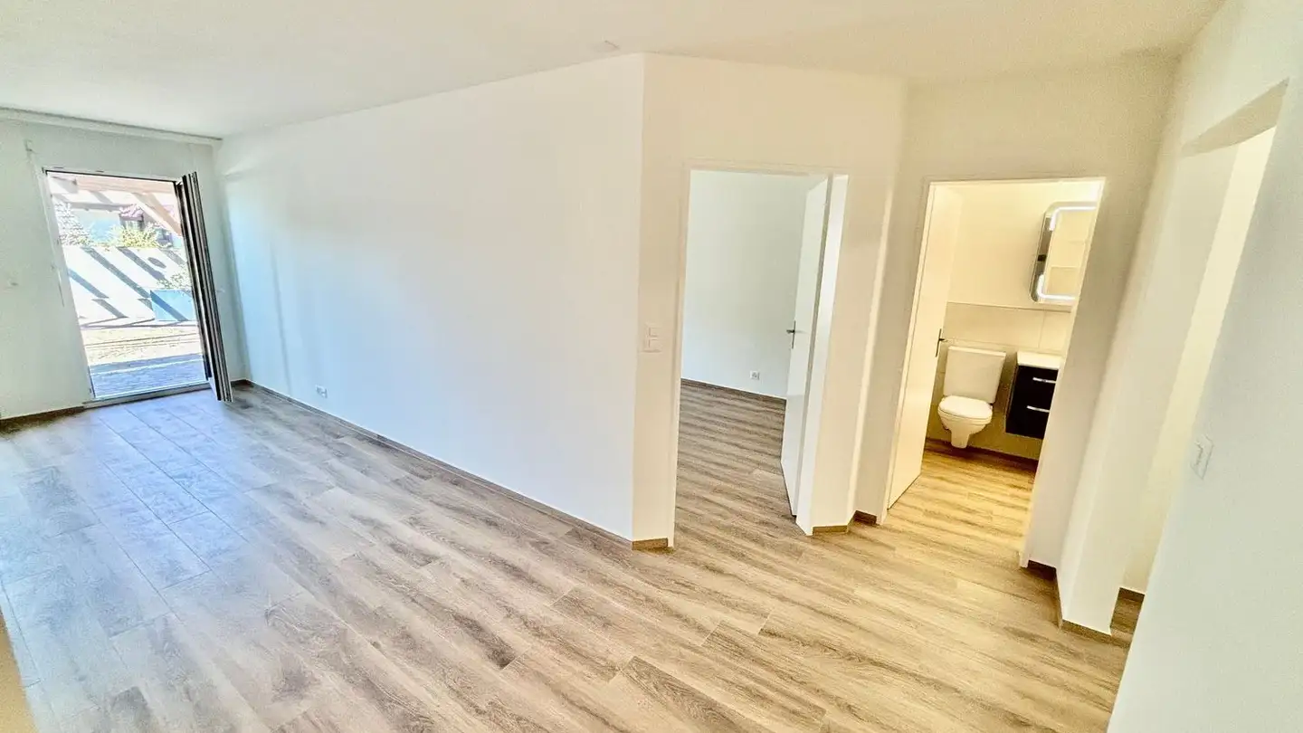 Appartement à louer - Schlierenstrasse, 8142 Uitikon Waldegg - Photo 3