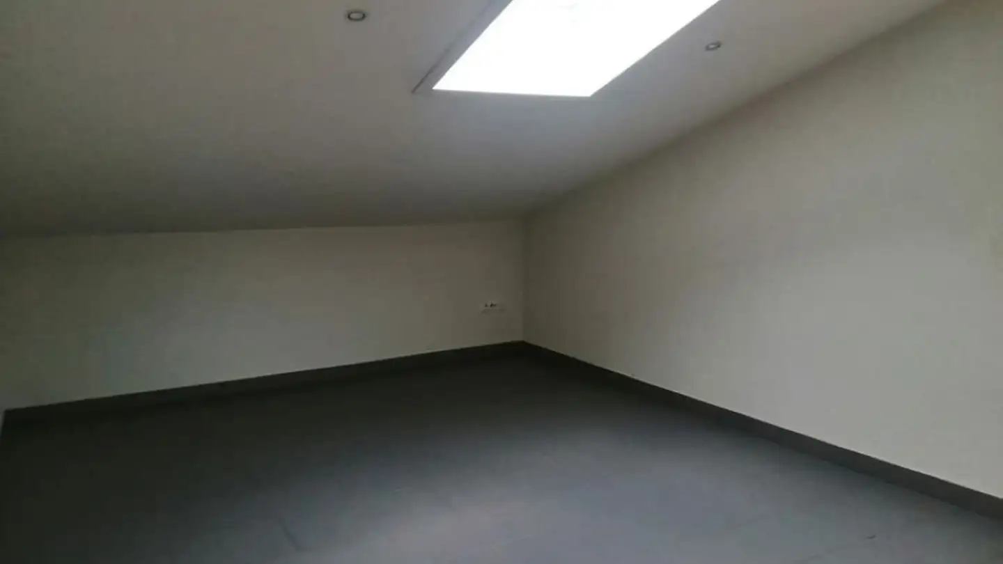 Apartment for rent - Ruelle Des Cordonniers 2, 1908 Riddes - Photo 4