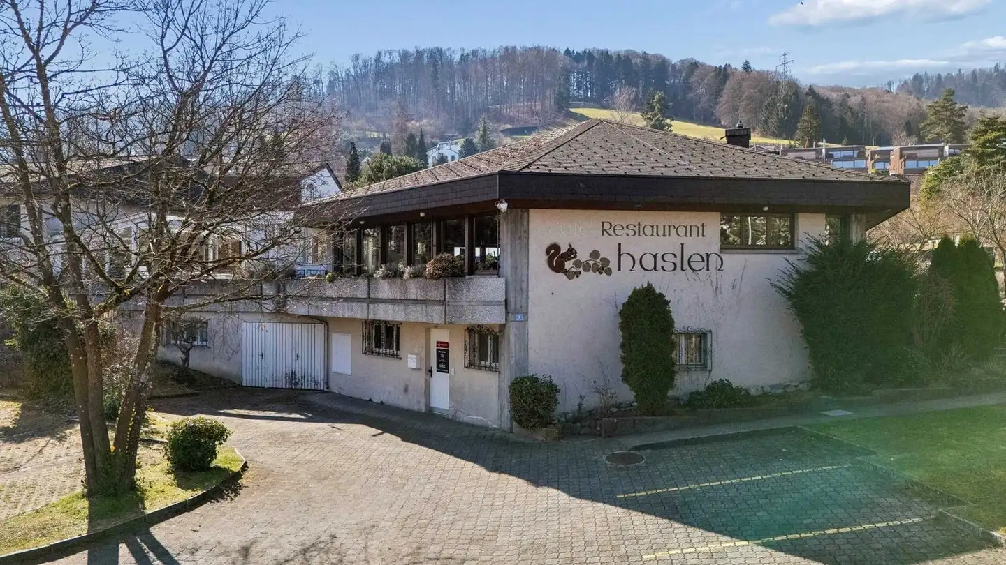 Restaurant for rent - Unterrütistrasse 2, 8135 Langnau am Albis