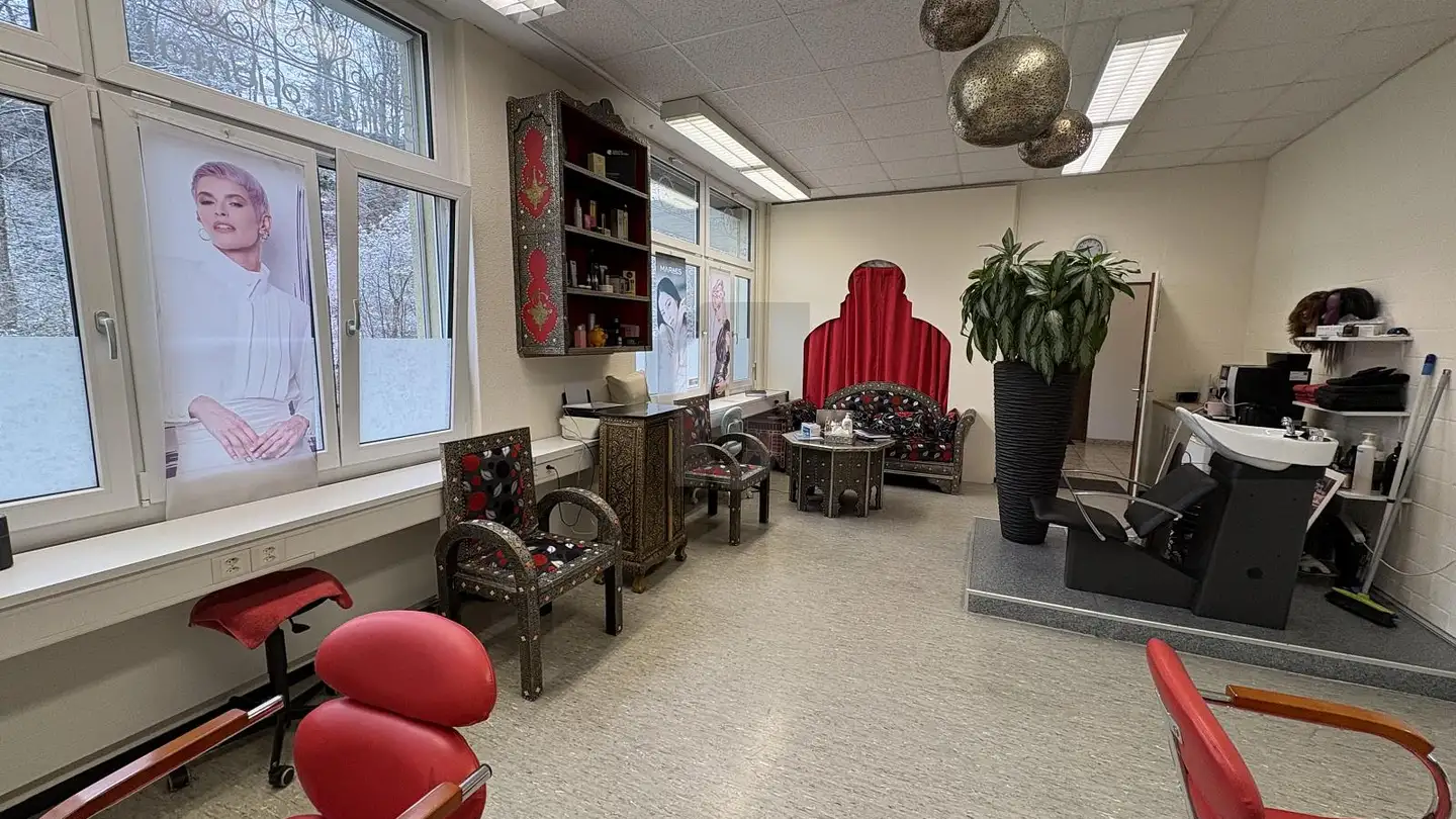 Magasin à louer - 8630 Rüti ZH