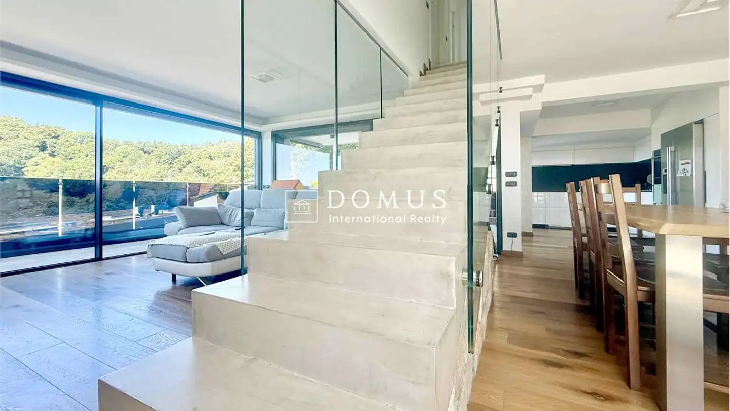 Villa in vendita - Via Cantonale 0, 6835 Morbio Superiore