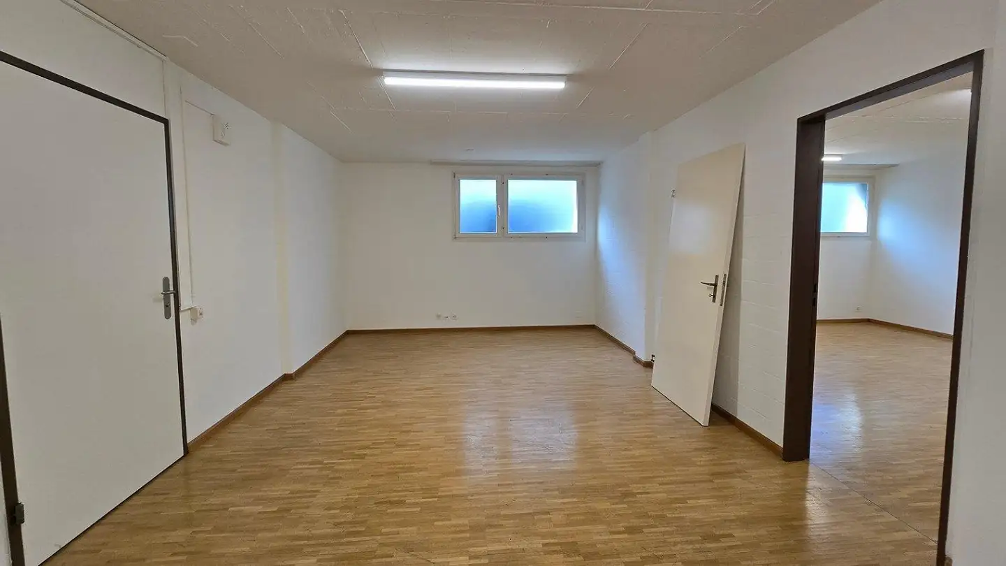 Workshop for rent - Zwinglistrasse 8, 4127 Birsfelden - Photo 4