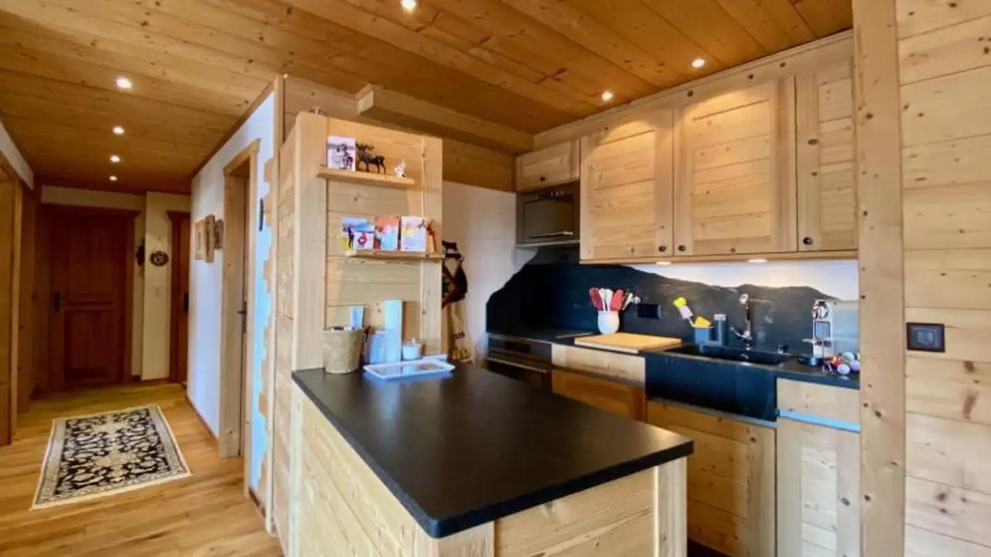 Apartment for rent - Route des Sommets de Crans 3, 3963 Crans-Montana - Photo 4