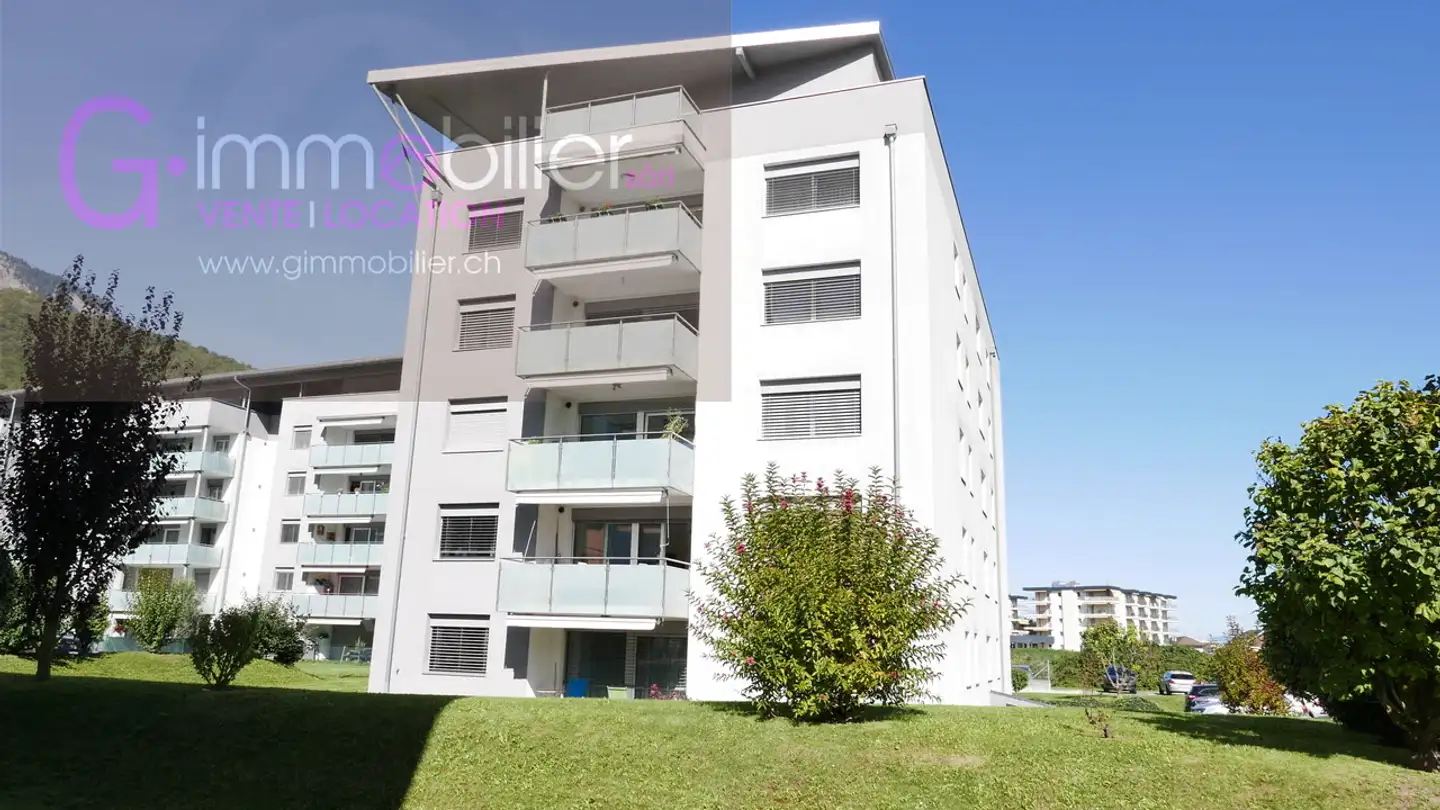 Underground parking space for rent - Chemin Des Dailles 28, 1870 Monthey - Photo 4