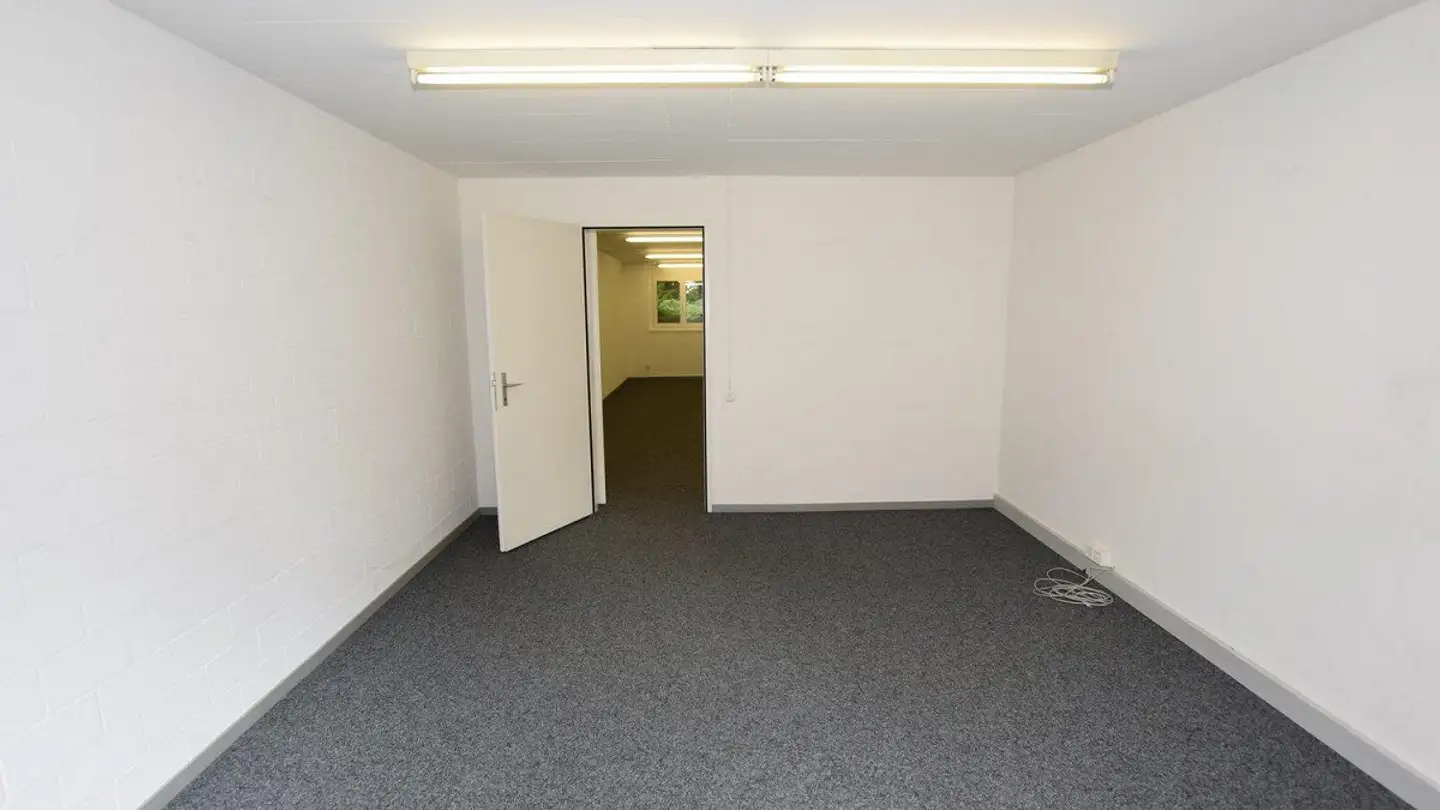 Workshop for rent - St. Alban-Ring 248, 4052 Basel - Photo 3