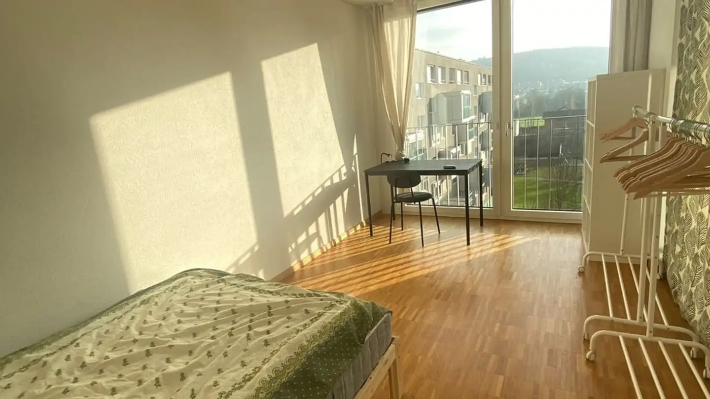 Zimmer mieten - Hagenholzstrasse 82, 8050 Zürich