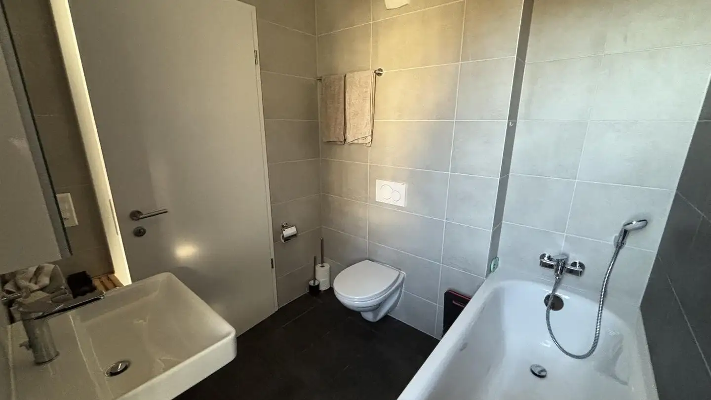 Appartement à louer - Route Du Centre 22, 1720 Corminboeuf - Photo 2