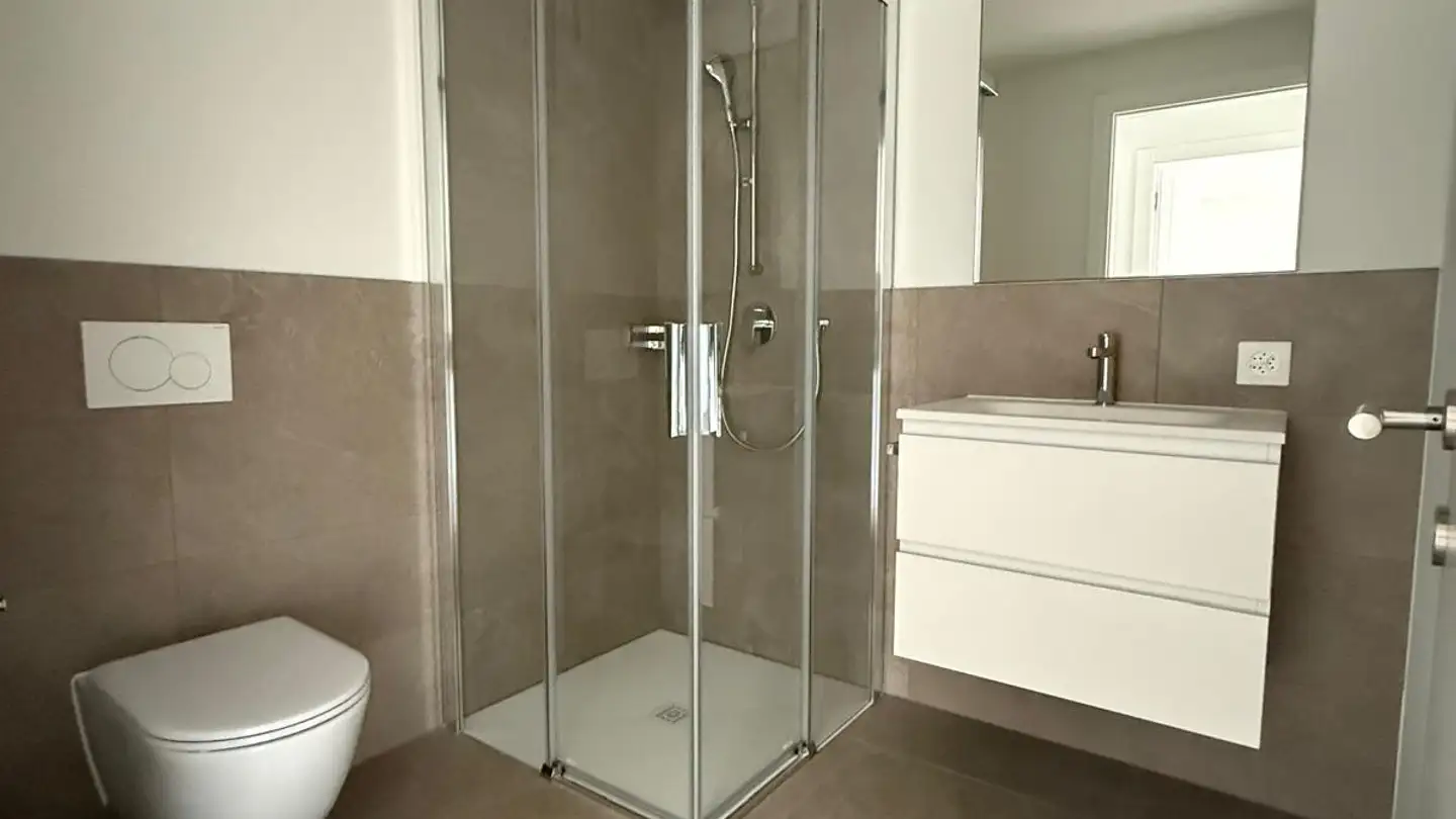 Appartement à louer - Salita Cuccarello 3, 6934 Bioggio - Photo 3