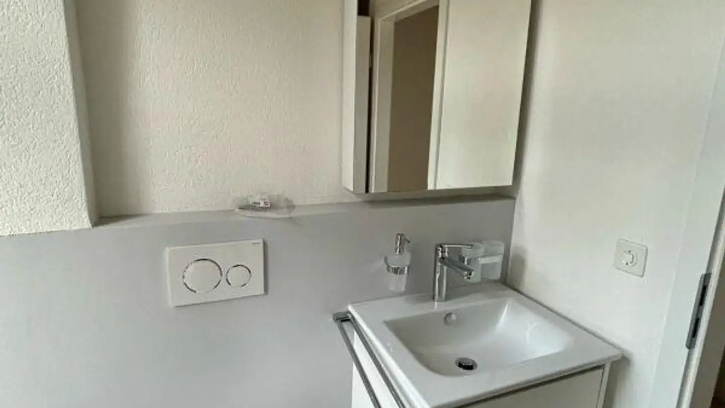 Casa singola in affitto - Dorfstrasse 60, 8766 Matt - Photo 4