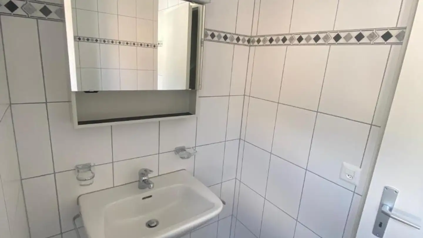 Wohnung mieten - Rue Des Jonchères 49, 2610 St-Imier - Foto 4