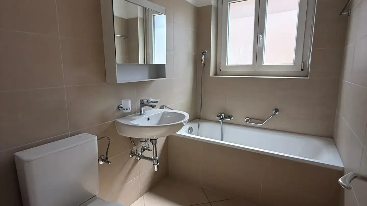 Appartement à louer - Via Del Tiglio 13a, 6512 Giubiasco - Photo 4