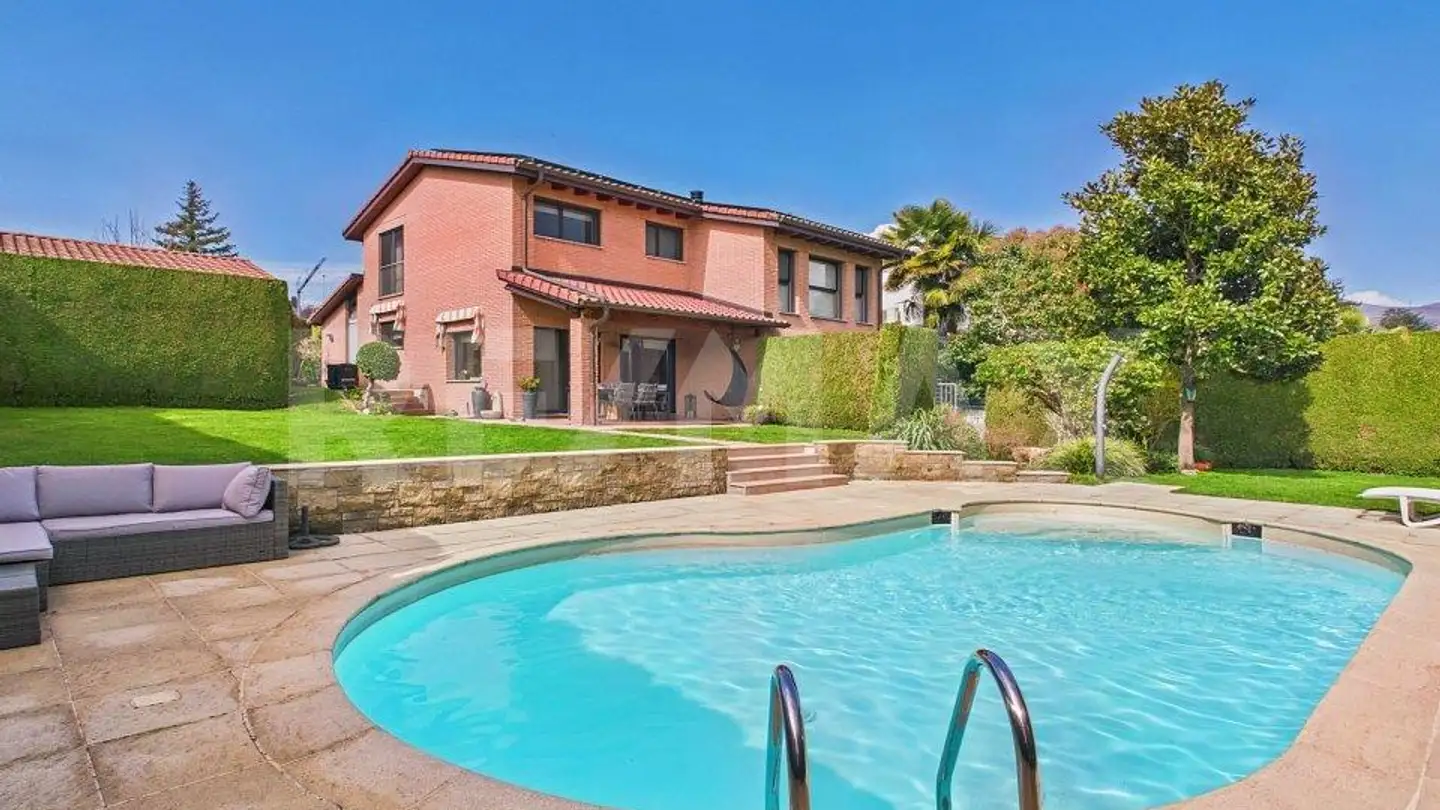 Maison individuelle à vendre - 6855 Stabio